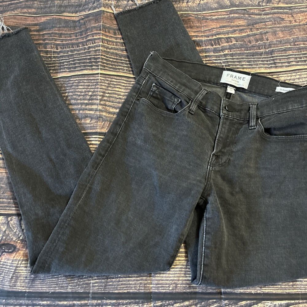 Frame Denim Women's Le Skinny de Jeanne Black Distressed Jeans size 26 - Picture 2 of 8